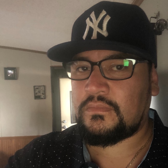 Meet your Posher, Ignacio - Picture 1 of 1